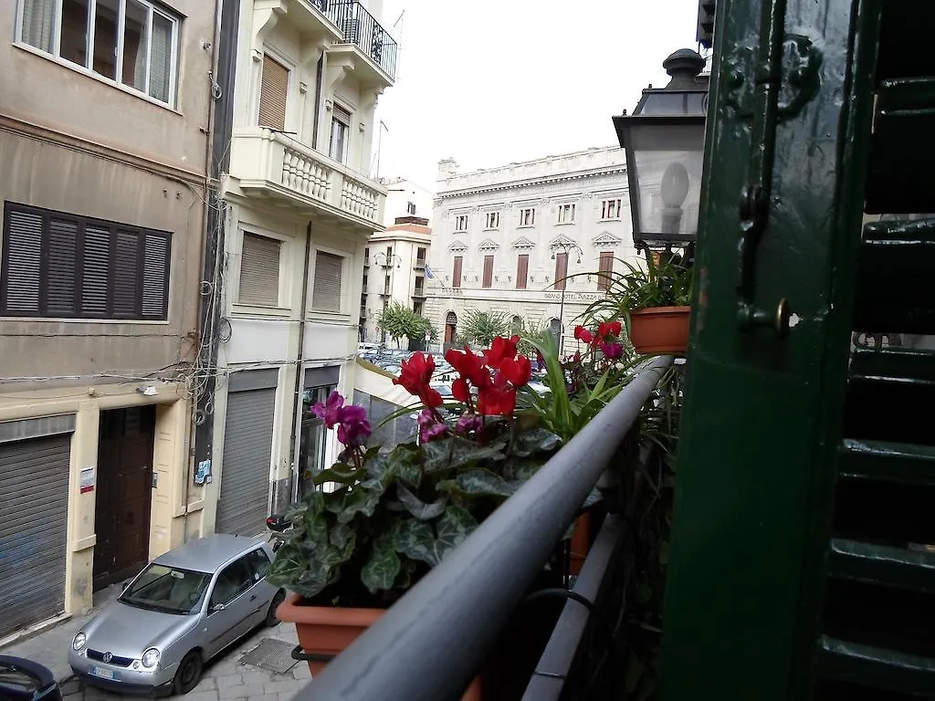 Bed & Breakfast Attarin B&B Palermo Italia